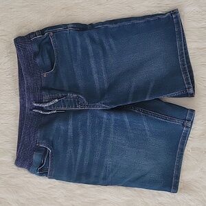 Land's End Boys Pull On Elastic Waist  Denim Medium Wash Shorts Boys Size 10/12